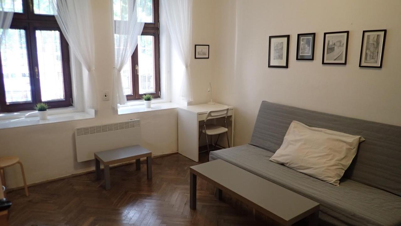 Apartment Jackie Прага Экстерьер фото