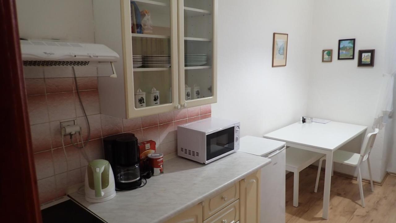 Apartment Jackie Прага Экстерьер фото