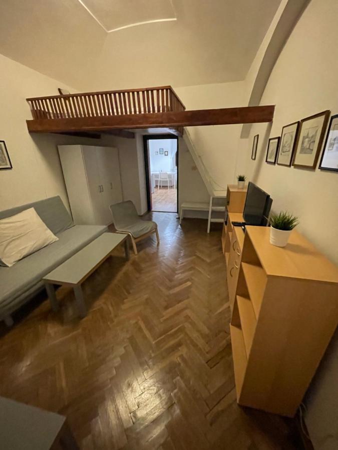 Apartment Jackie Прага Экстерьер фото